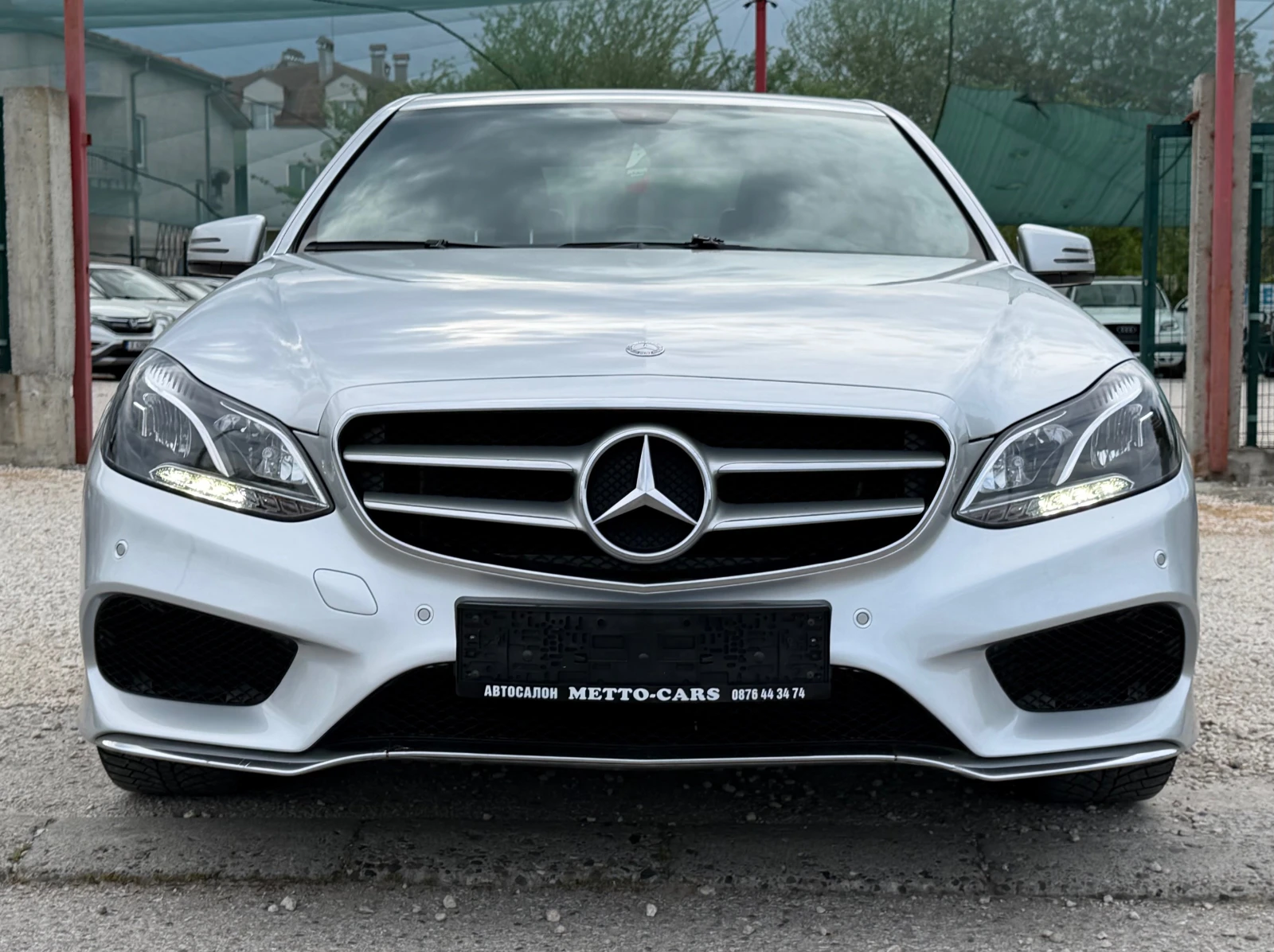 Mercedes-Benz E 200 2.2CDI* AMG* Pack, снимка 17 - Автомобили и джипове - 54457356