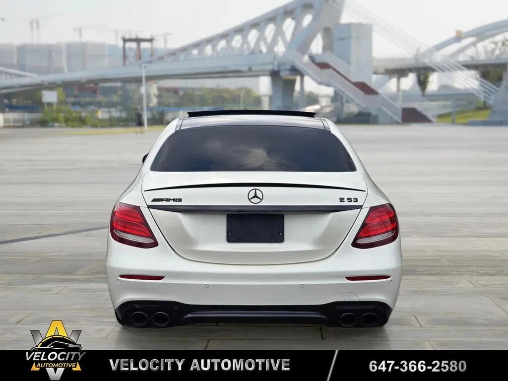 Mercedes-Benz E 53 AMG  Sedan 4MATIC+ , снимка 4 - Автомобили и джипове - 54578149