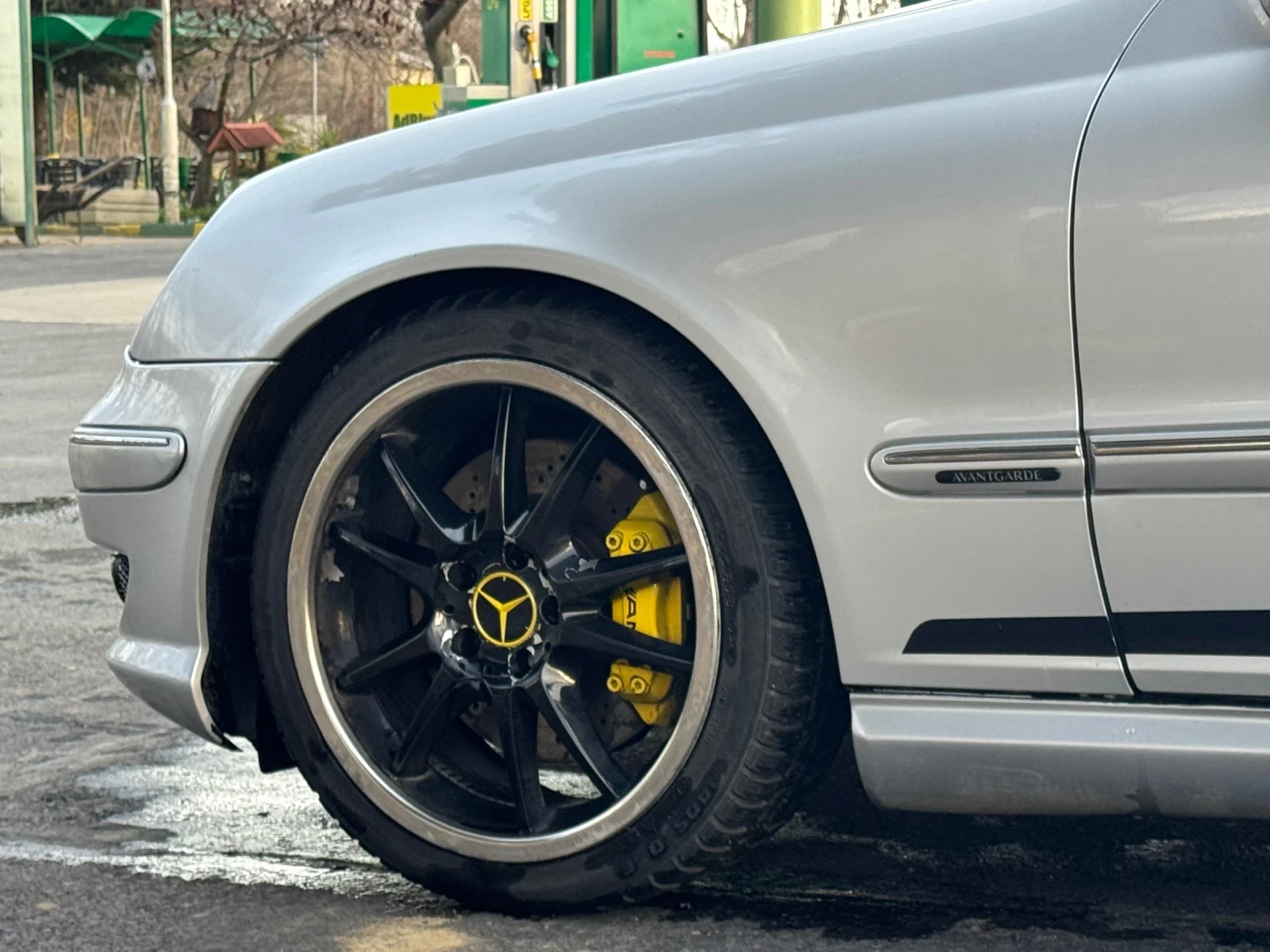 Mercedes-Benz C 320 AMG пакет, снимка 4 - Автомобили и джипове - 54585617