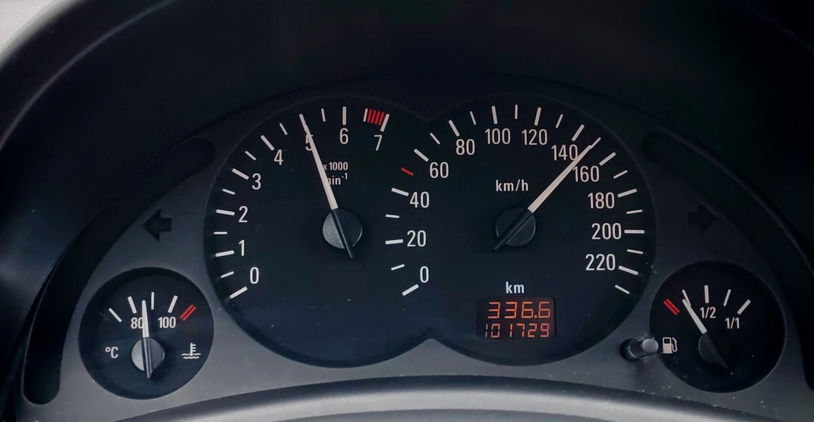 Opel Corsa 1.2I 16V(75)* FACELIFT* КЛИМАТИК* НОВ ВНОС* , снимка 16 - Автомобили и джипове - 54598719
