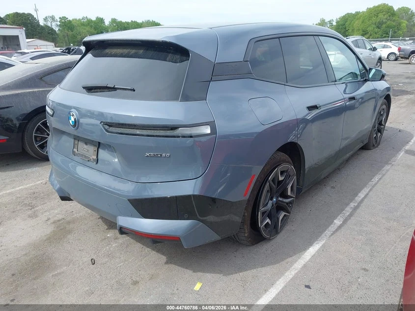 BMW iX xDrive50, снимка 4 - Автомобили и джипове - 54664192