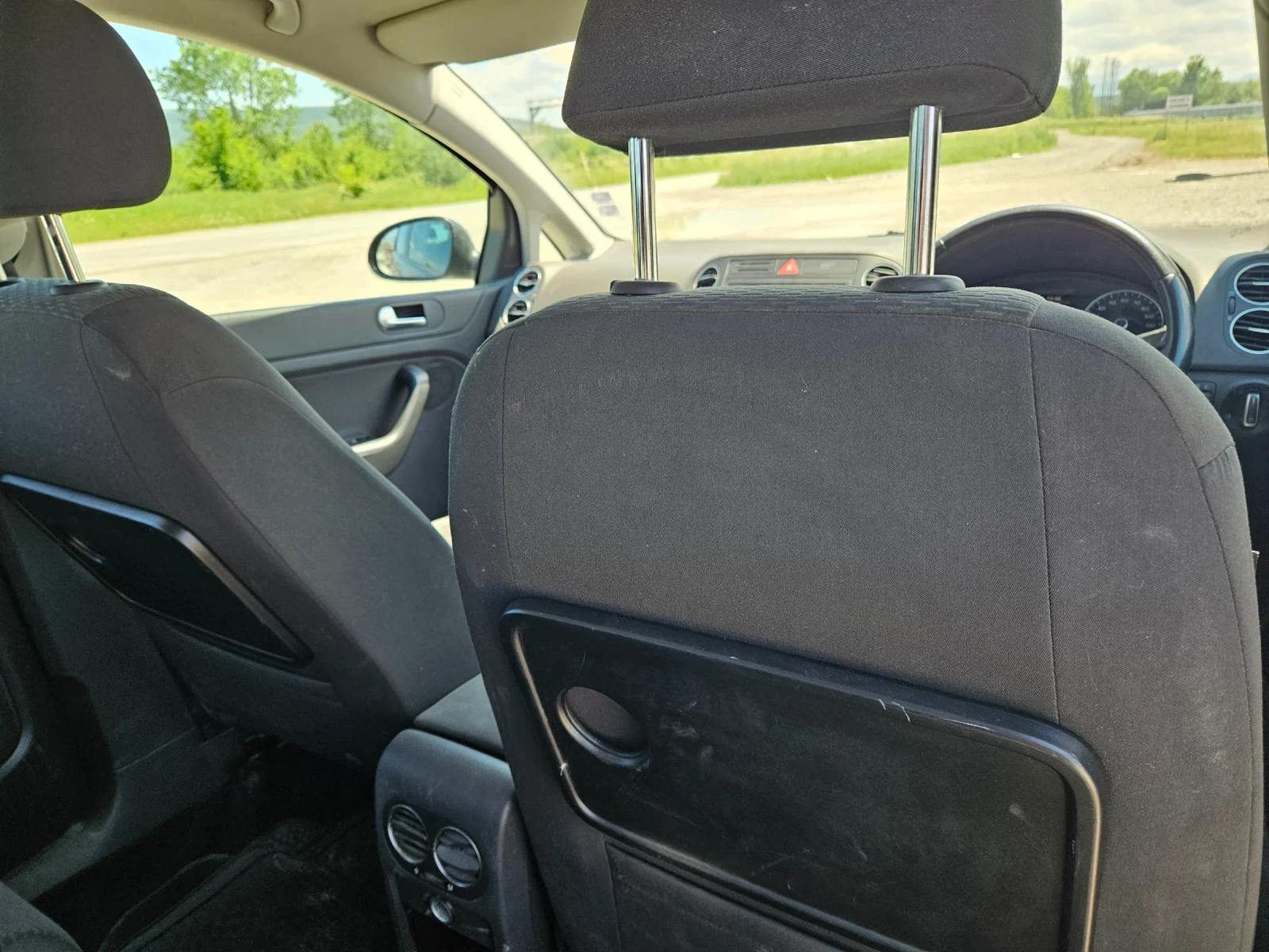 VW Golf Plus, снимка 10 - Автомобили и джипове - 54736401