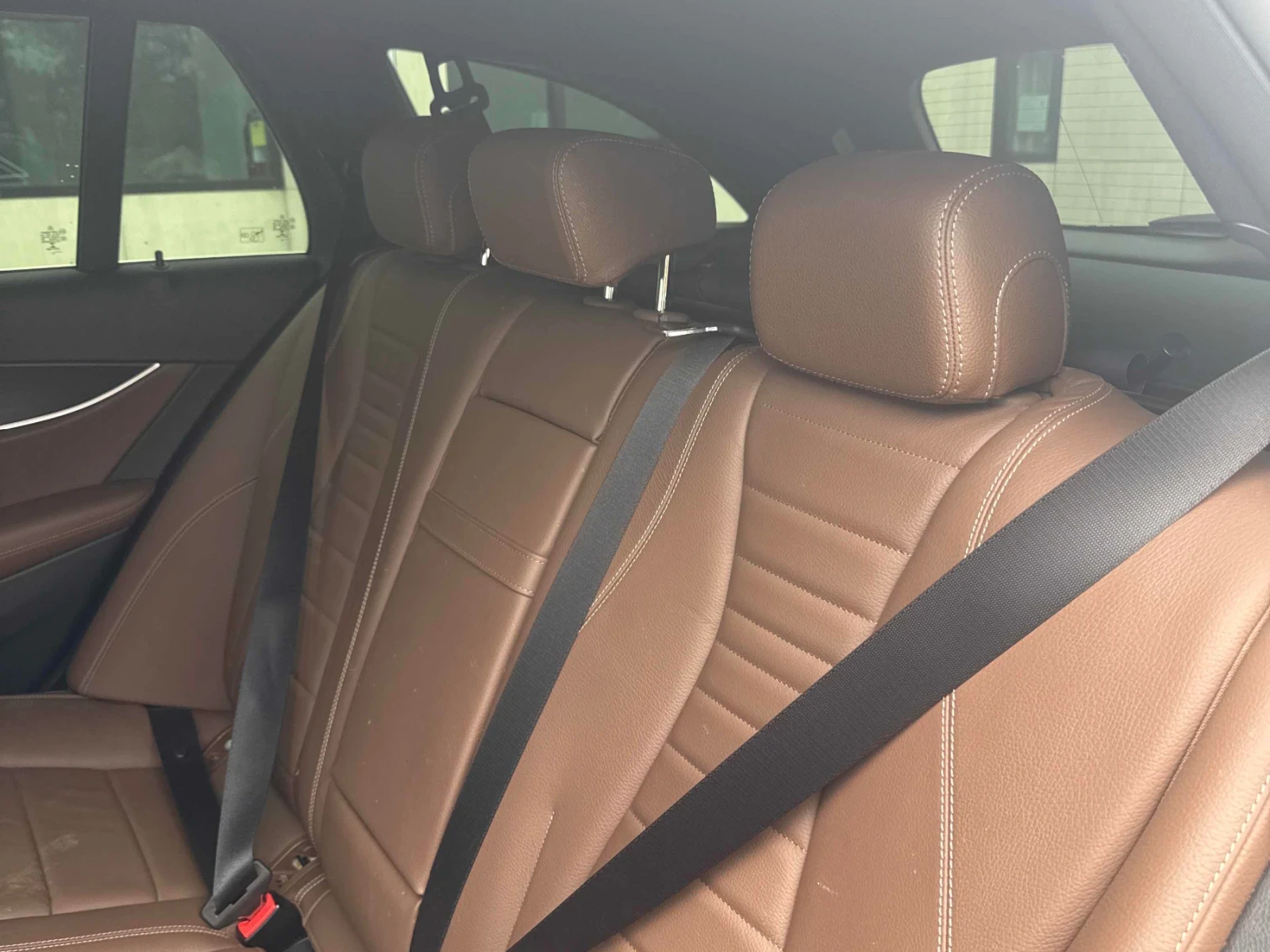 Mercedes-Benz E 450 ДИСТРОНИК * ПОДГРЕВ * ПАНОРАМА * BURMESTER, снимка 11 - Автомобили и джипове - 54841863
