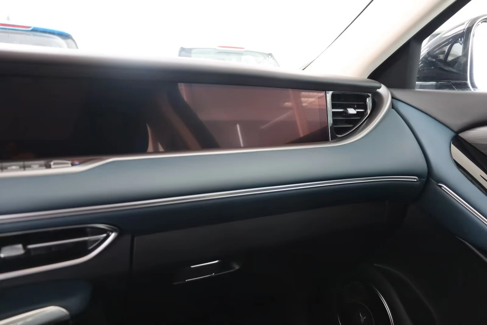 Voyah Free PANO NAVI 360 CAMERA , снимка 12 - Автомобили и джипове - 55314480