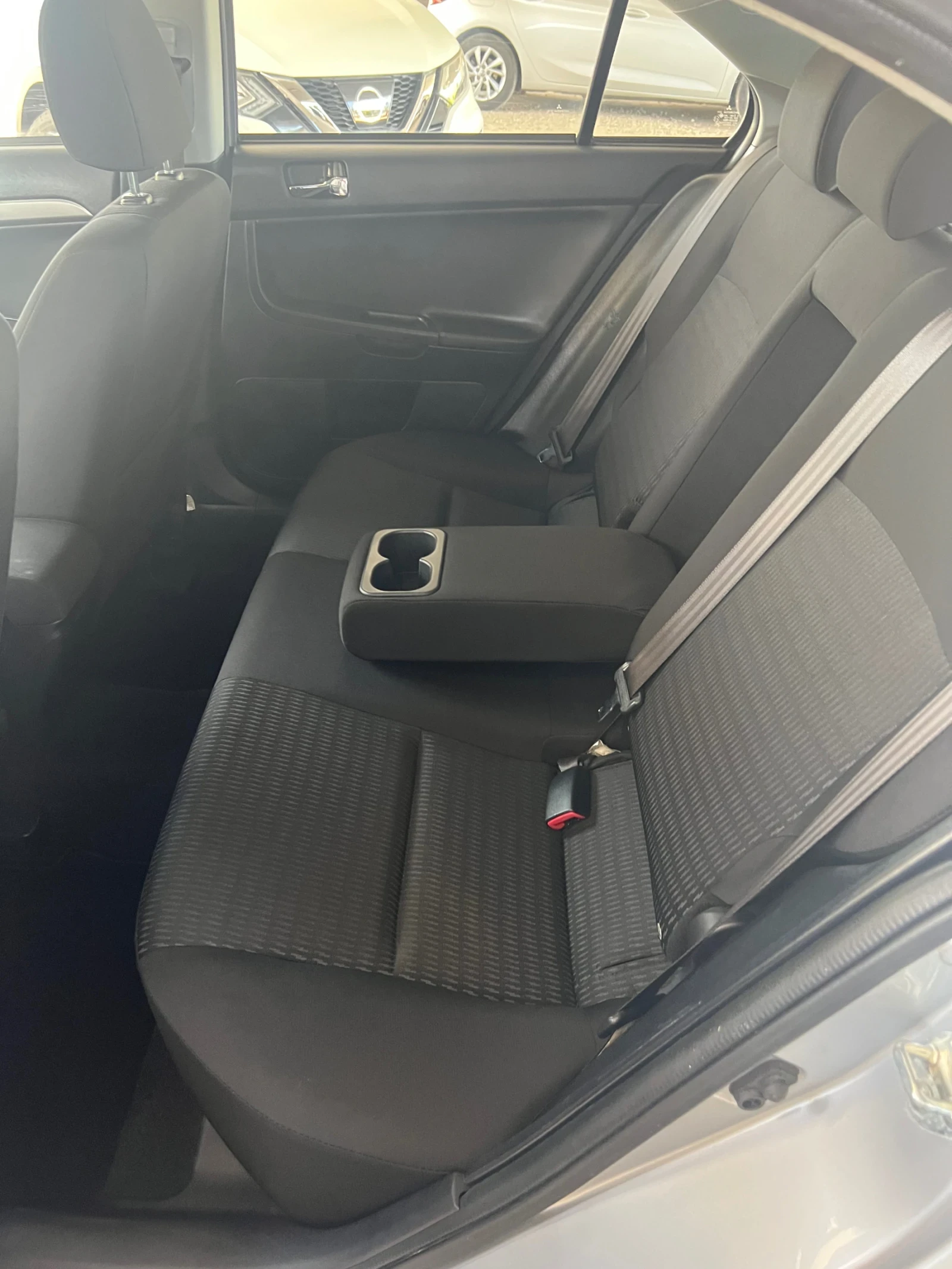 Mitsubishi Lancer 1.8Di-D/������/������ �� | Mobile.bg � ����������� 8