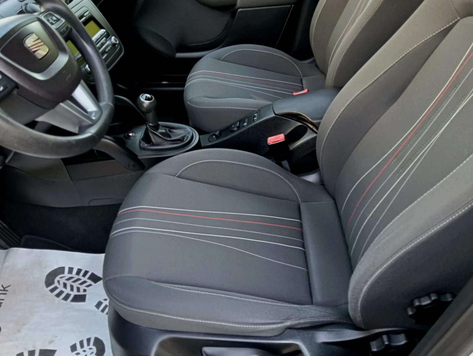 Seat Altea, снимка 9 - Автомобили и джипове - 55544104
