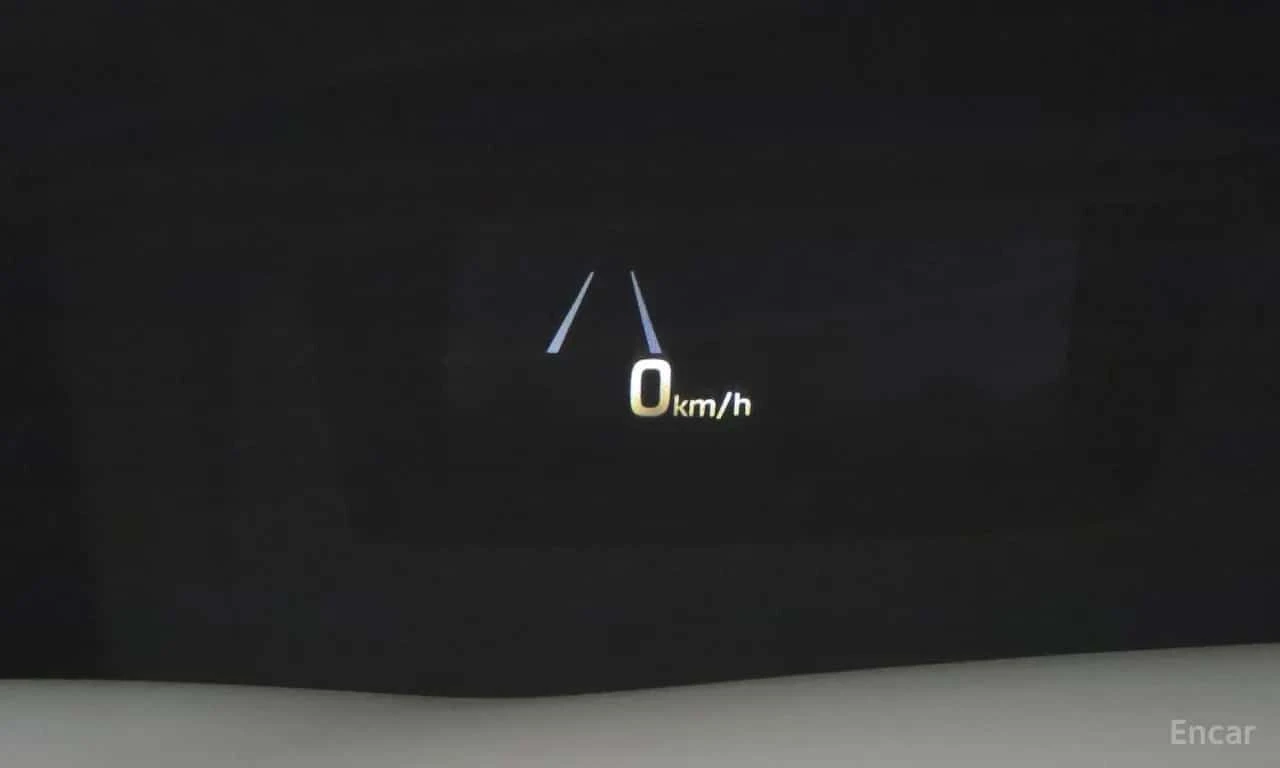 Hyundai Genesis * G380 Prestige AWD * 360 КАМЕРИ * ХЕДЪП, снимка 17 - Автомобили и джипове - 55564059