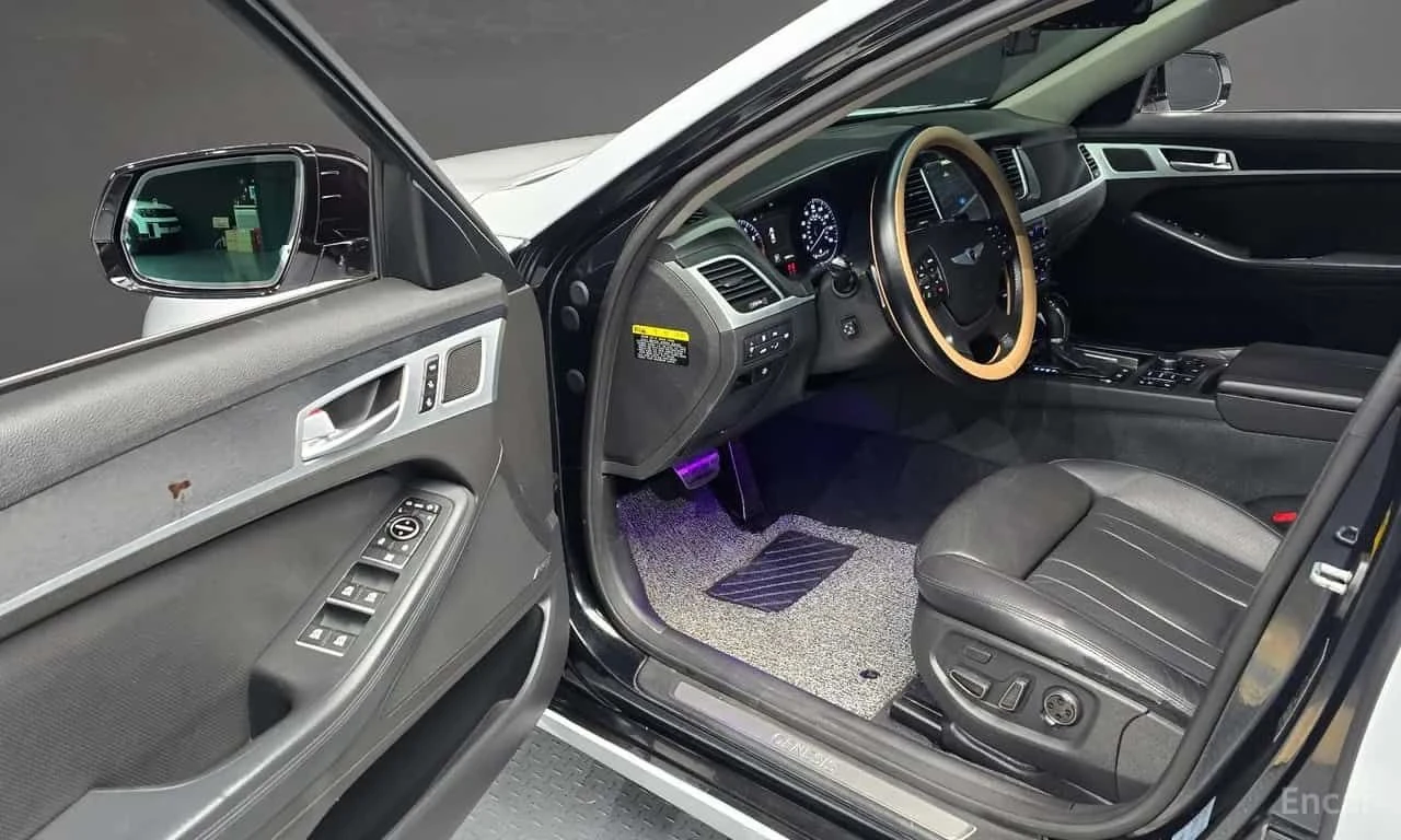 Hyundai Genesis * G380 Prestige AWD * 360 КАМЕРИ * ХЕДЪП, снимка 11 - Автомобили и джипове - 55564059