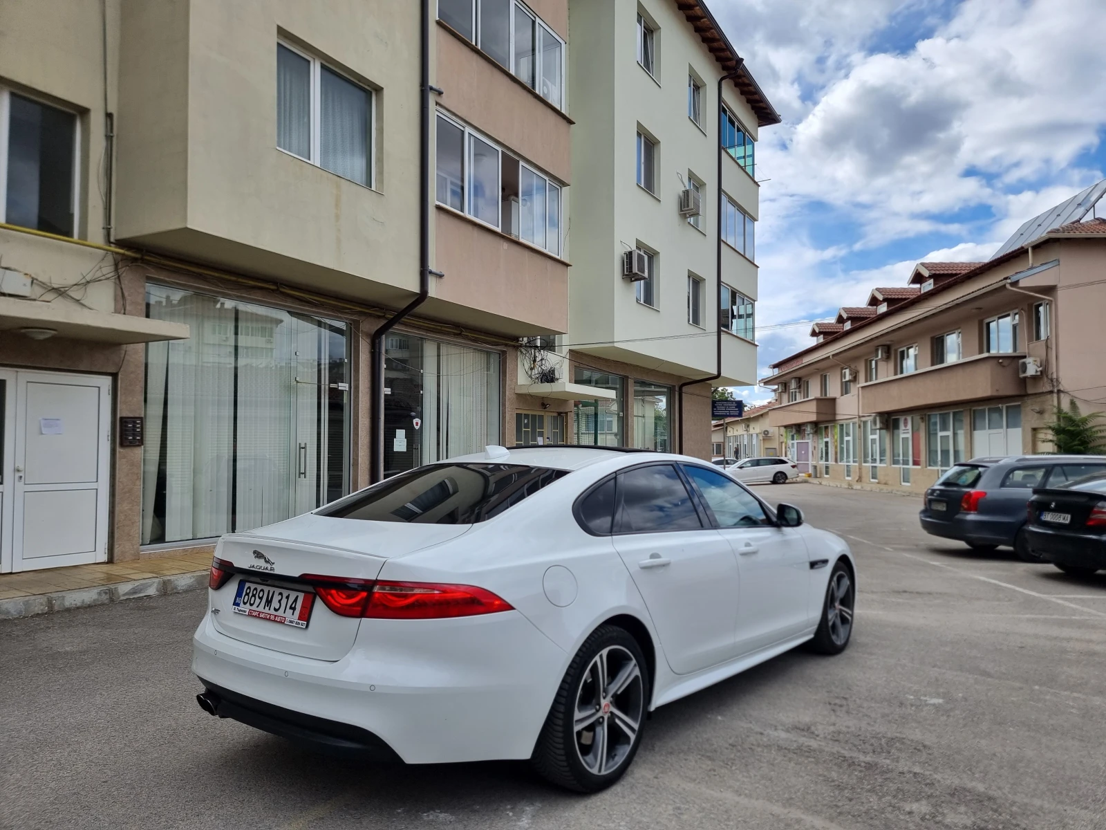 Jaguar Xf 2.0* 4X4* R-SPORT , снимка 5 - Автомобили и джипове - 56121534