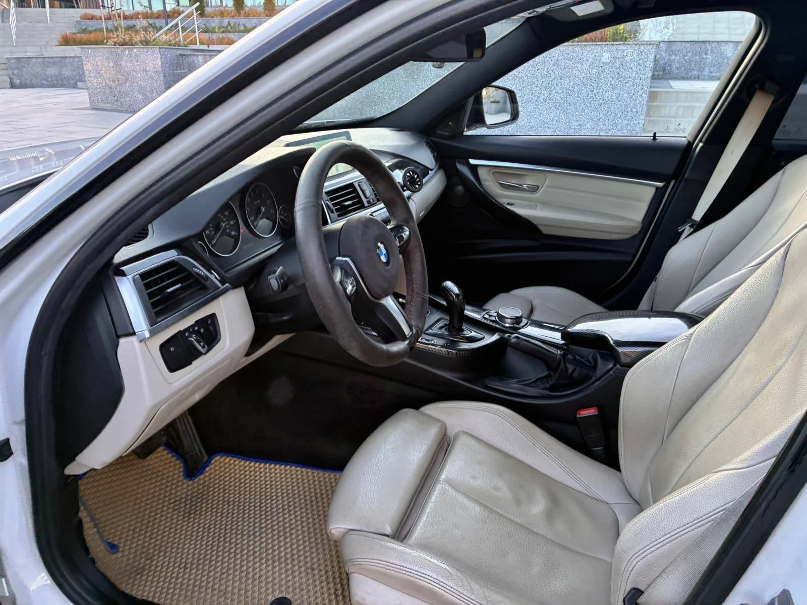 BMW 340 RWD, снимка 12 - Автомобили и джипове - 56379060