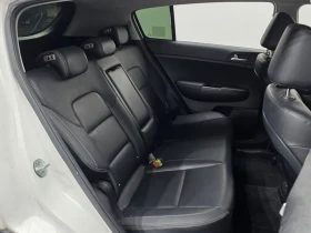 Kia Sportage 1.7 2WD, снимка 11