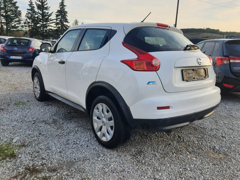 Nissan Juke, снимка 8 - Автомобили и джипове - 47723328