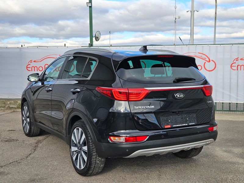 Kia Sportage 1.7CRDI/116k.c/6ск/ACC/LED/NAVI/БЛУТУТ/EURO 6B/ТОП, снимка 5 - Автомобили и джипове - 48367122