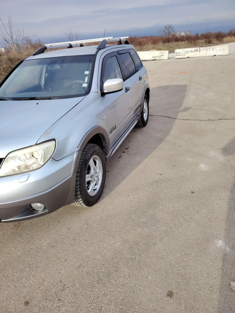 Mitsubishi Outlander, снимка 12 - Автомобили и джипове - 48935501