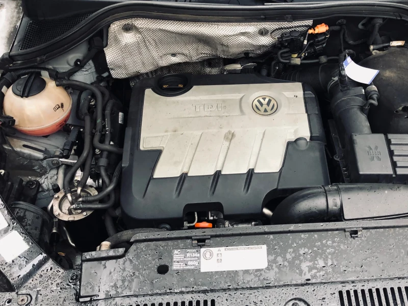 VW Tiguan 2.0TDI 4X4 AUTOMATIC, снимка 10 - Автомобили и джипове - 52872841