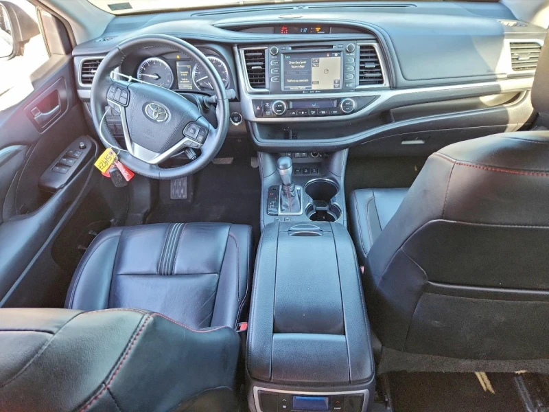 Toyota Highlander 3.5l Se, снимка 8 - Автомобили и джипове - 53392173