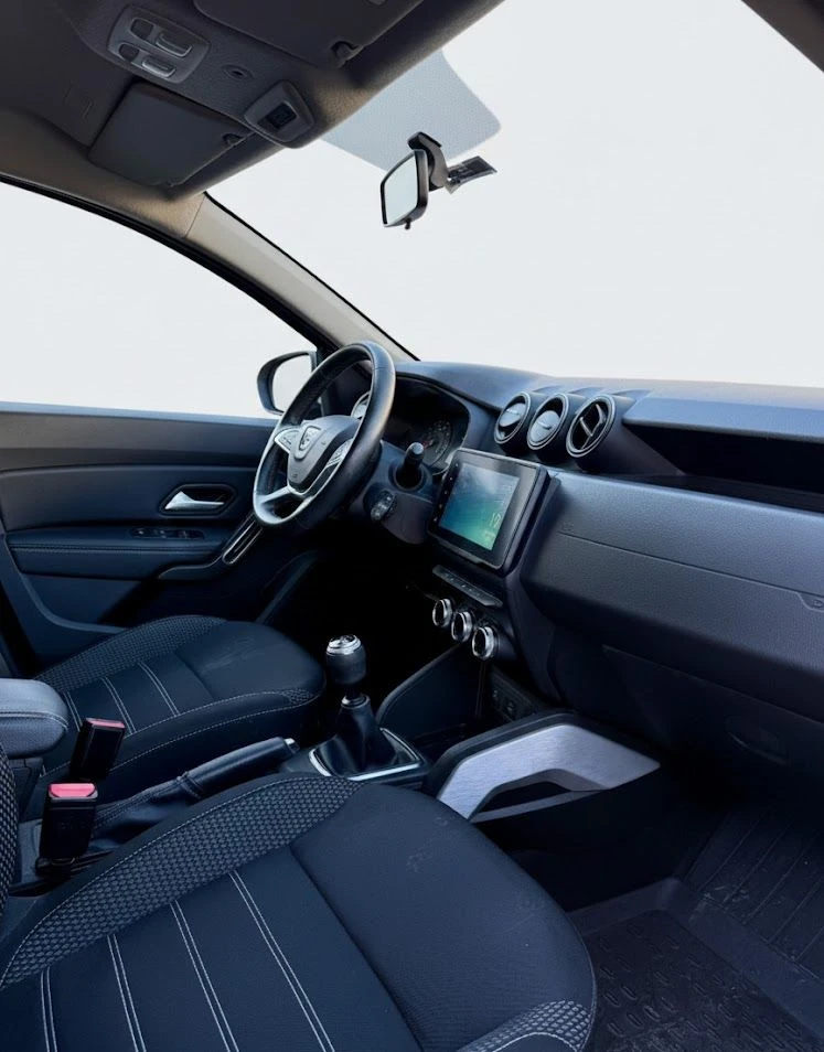 Dacia Duster Laureate 4x2 LPG - изображение 5