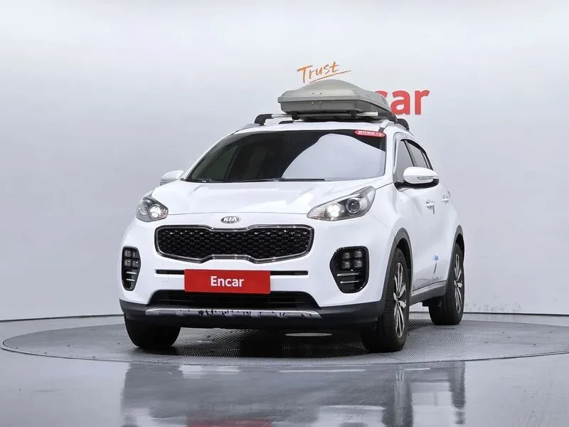 Kia Sportage 1.7 2WD, снимка 2 - Автомобили и джипове - 55789225