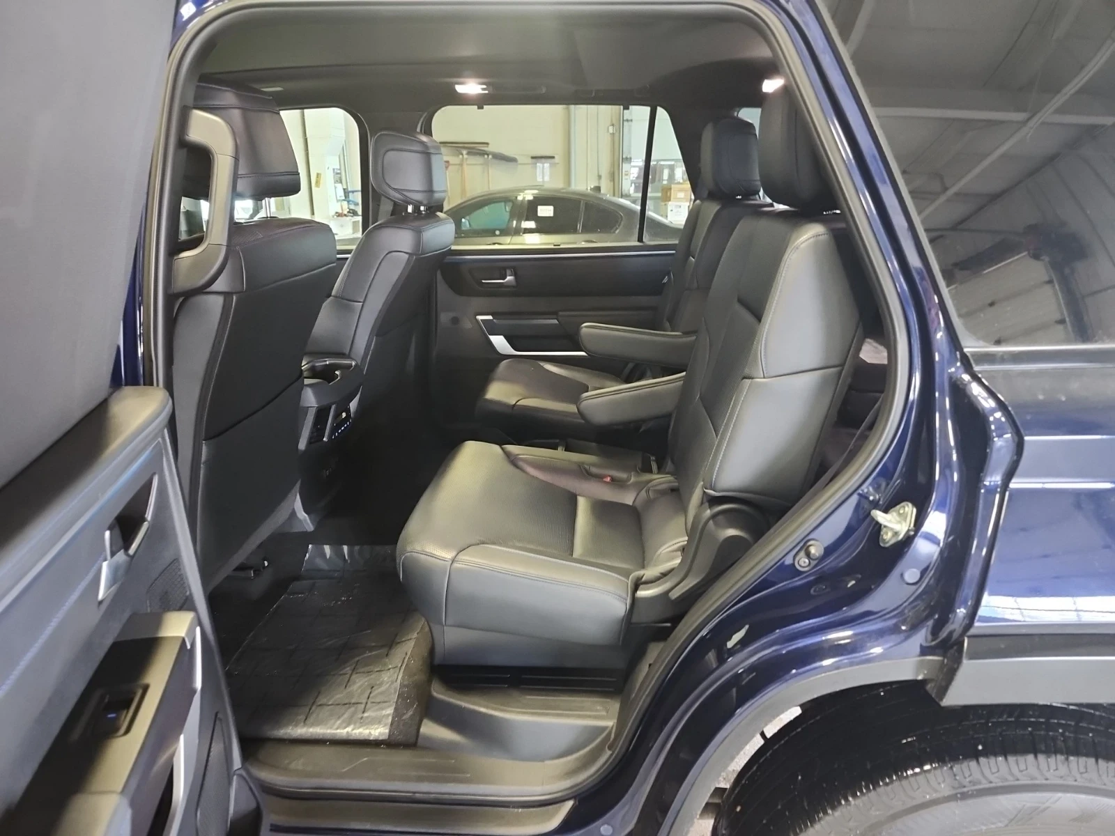 Toyota Sequoia Platinum | ��� ��������� | �������� ������� |  | Mobile.bg � ����������� 14