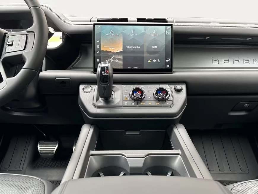 Land Rover Defender OCTA P635, снимка 12 - Автомобили и джипове - 53707329