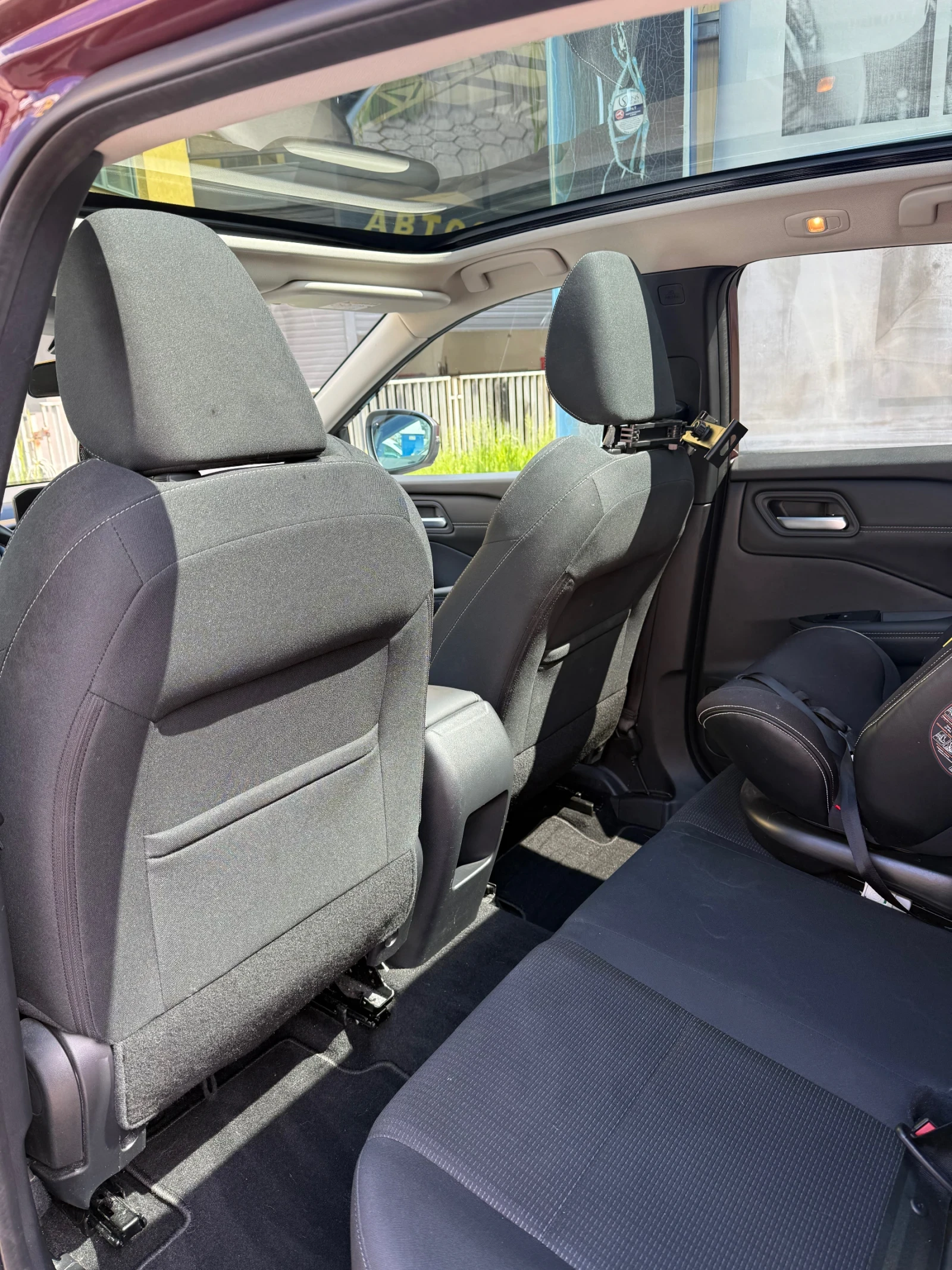 Nissan Qashqai N-Conecta 1.3, снимка 8 - Автомобили и джипове - 54397051