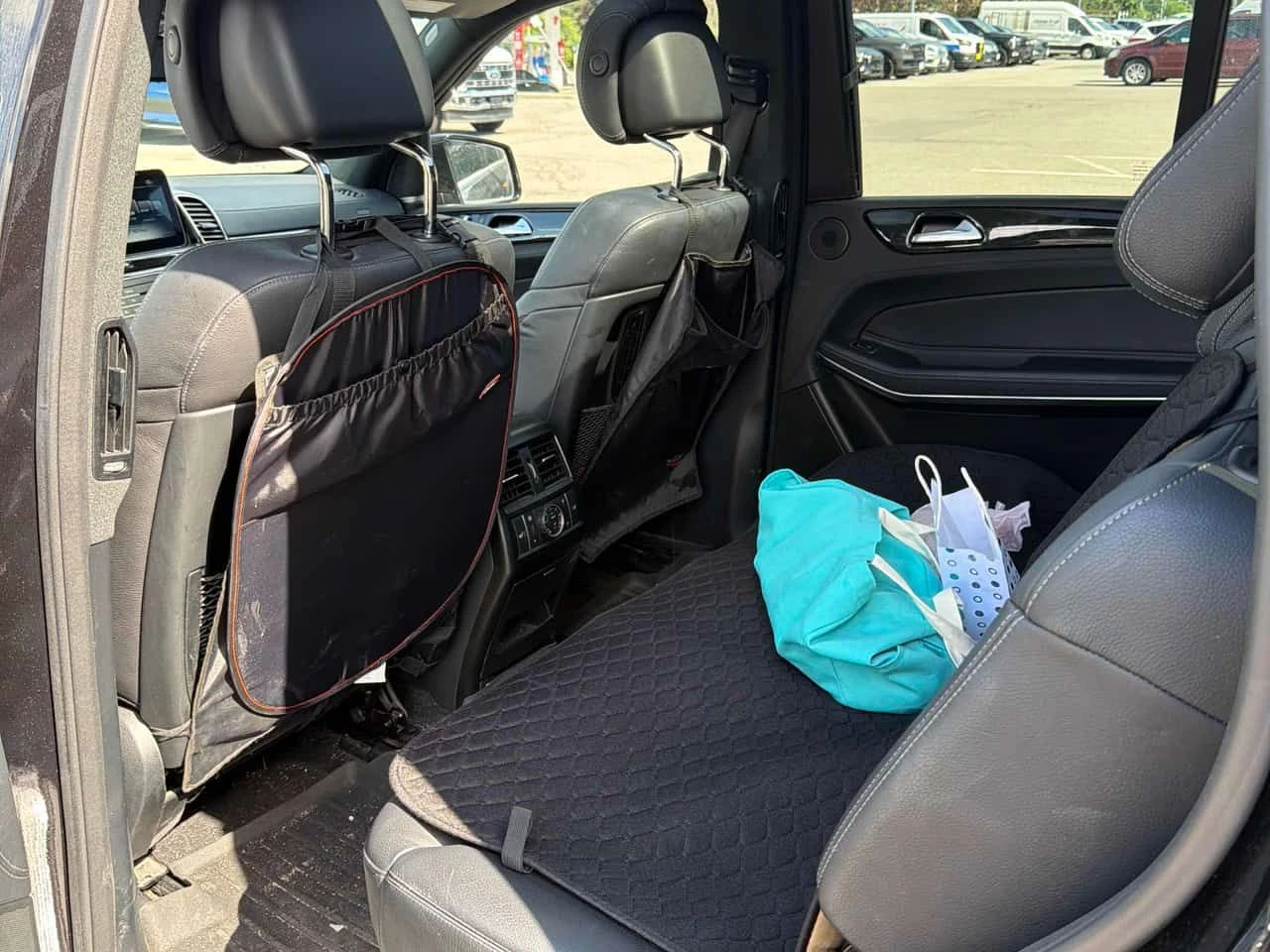 Mercedes-Benz GLS 500 / 360 / DIS /  Harman Kardon / ОБДУХВАНЕ , снимка 13 - Автомобили и джипове - 54906362