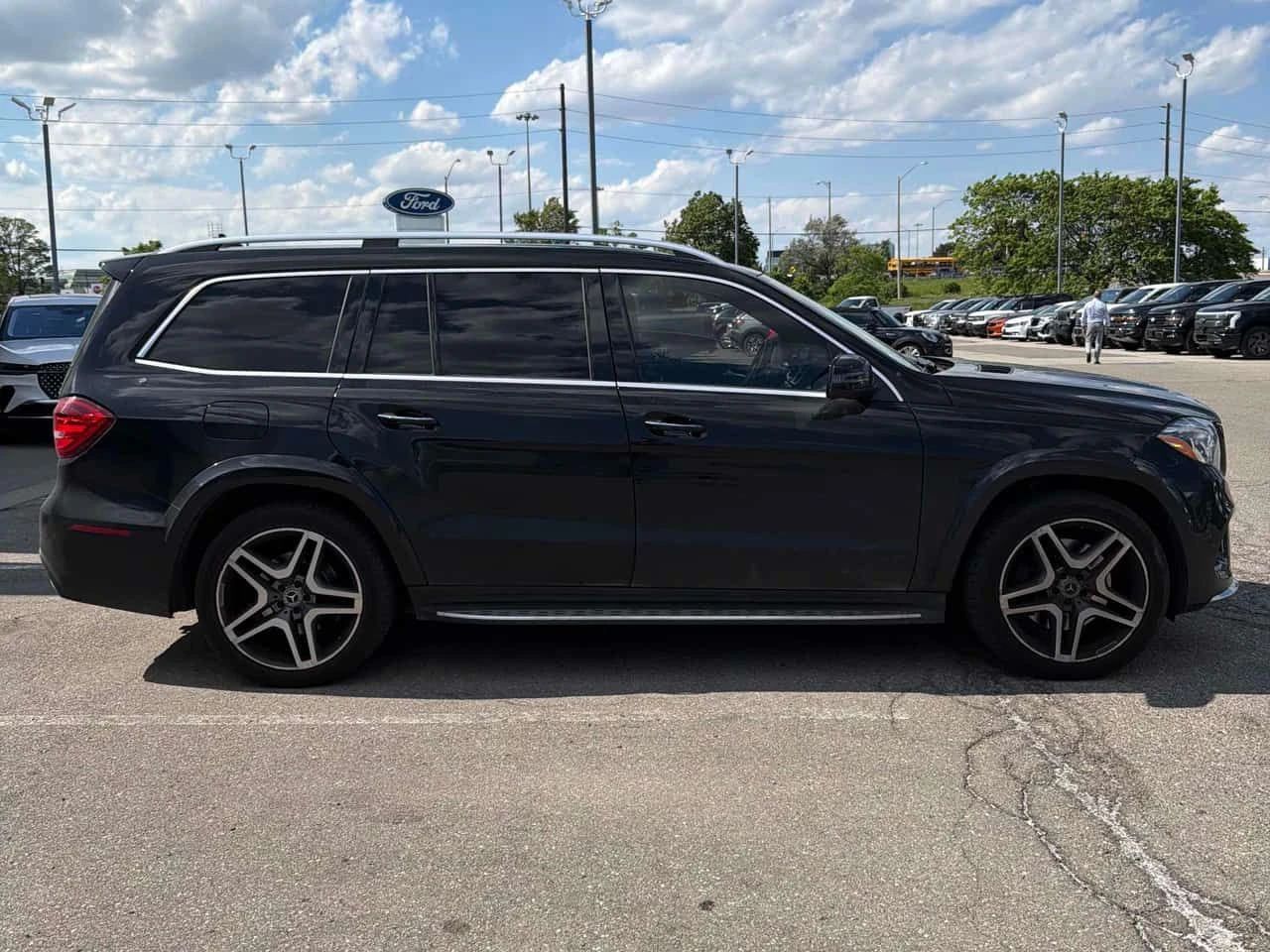 Mercedes-Benz GLS 500 / 360 / DIS /  Harman Kardon / ОБДУХВАНЕ , снимка 3 - Автомобили и джипове - 54906362
