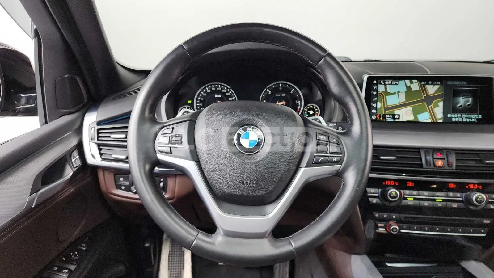 BMW X5, снимка 12 - Автомобили и джипове - 55060577