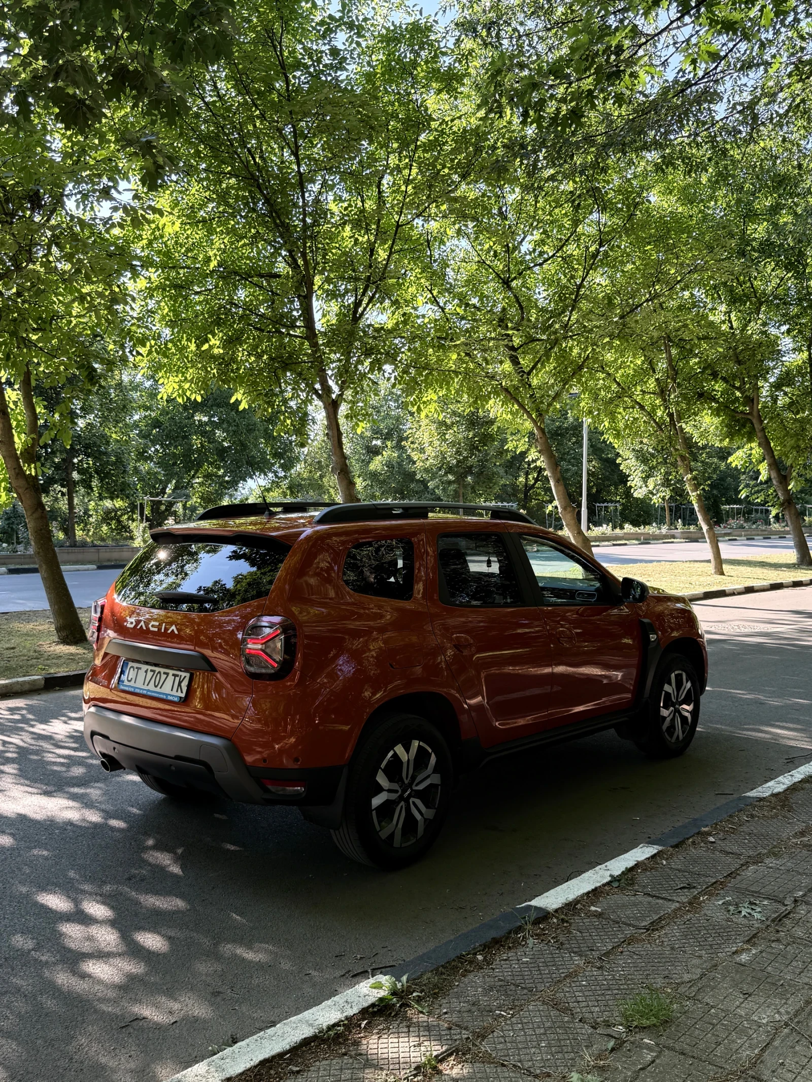 Dacia Duster 1.0 TCE/ECO-G/Journey/* LPG* /* 360camera*  | Mobile.bg � ����������� 6