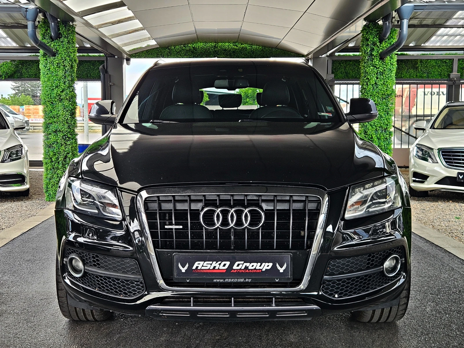 Audi Q5 S-LINEx3/239PS/PANORAMA/ПОДГРЕВ/RECARO/LIZING, снимка 2 - Автомобили и джипове - 55406205