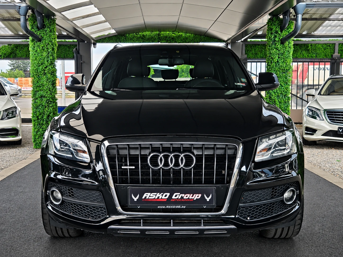 Audi Q5 S-LINEx3/239PS/PANORAMA/ПОДГРЕВ/RECARO/LIZING, снимка 2 - Автомобили и джипове - 55406205