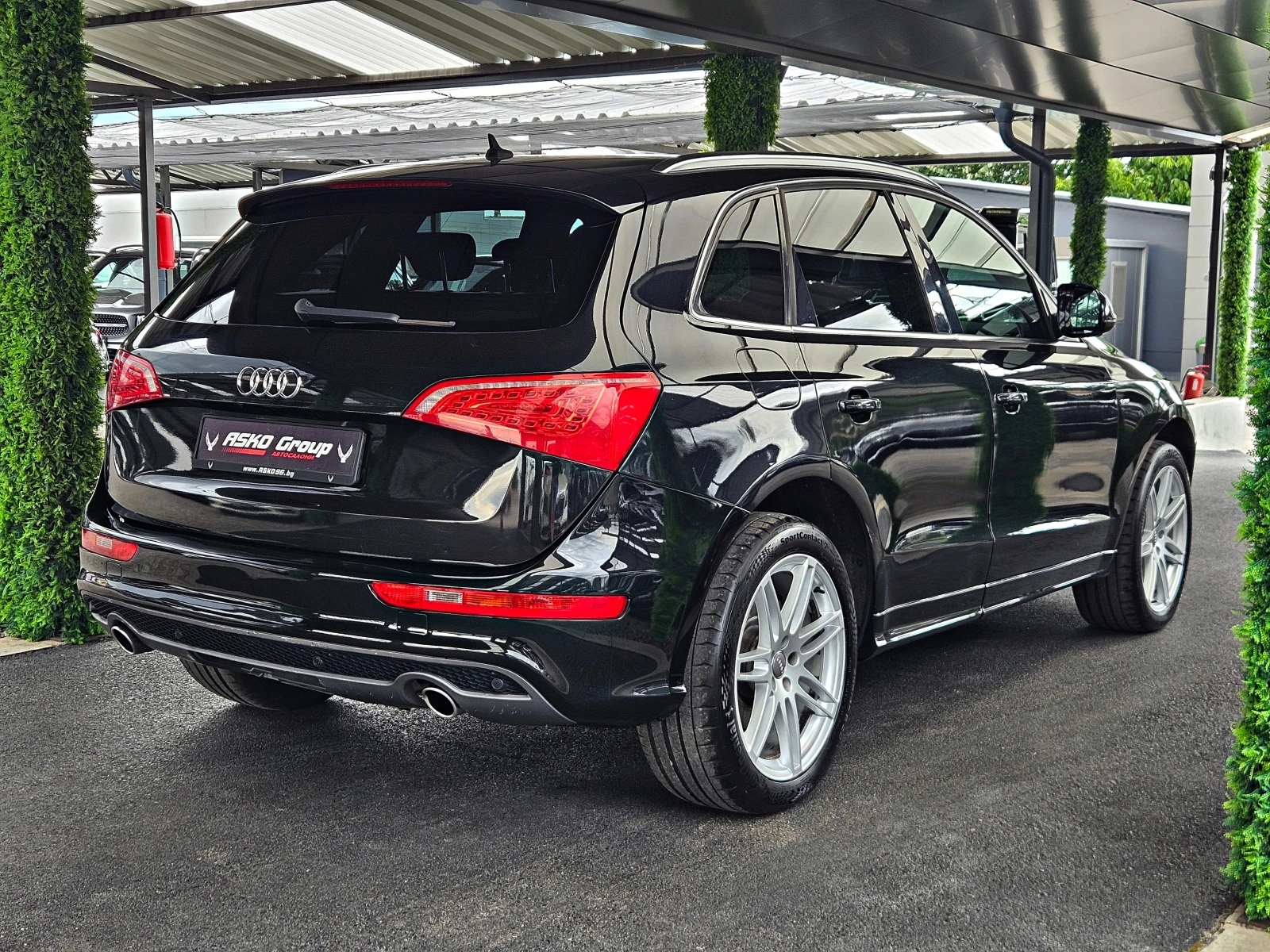 Audi Q5 S-LINEx3/239PS/PANORAMA/ПОДГРЕВ/RECARO/LIZING, снимка 5 - Автомобили и джипове - 55406205