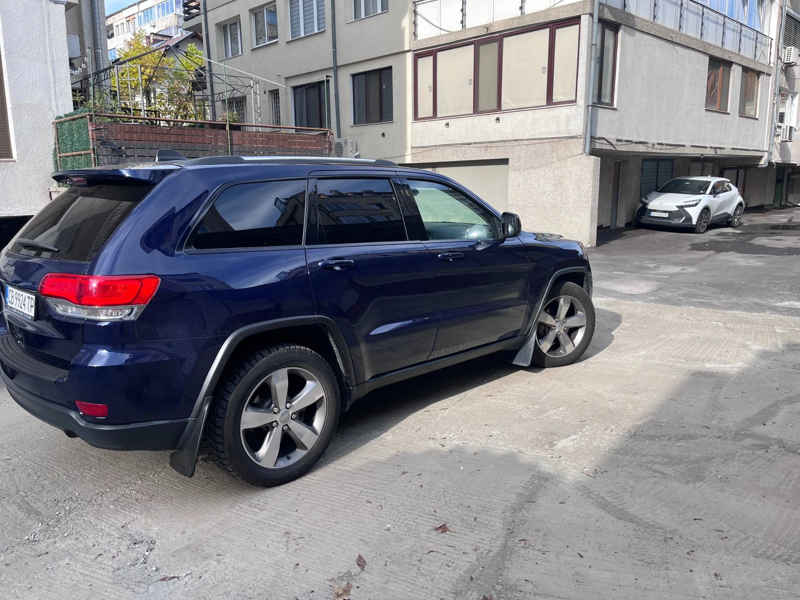 Jeep Grand cherokee, снимка 2 - Автомобили и джипове - 56344602