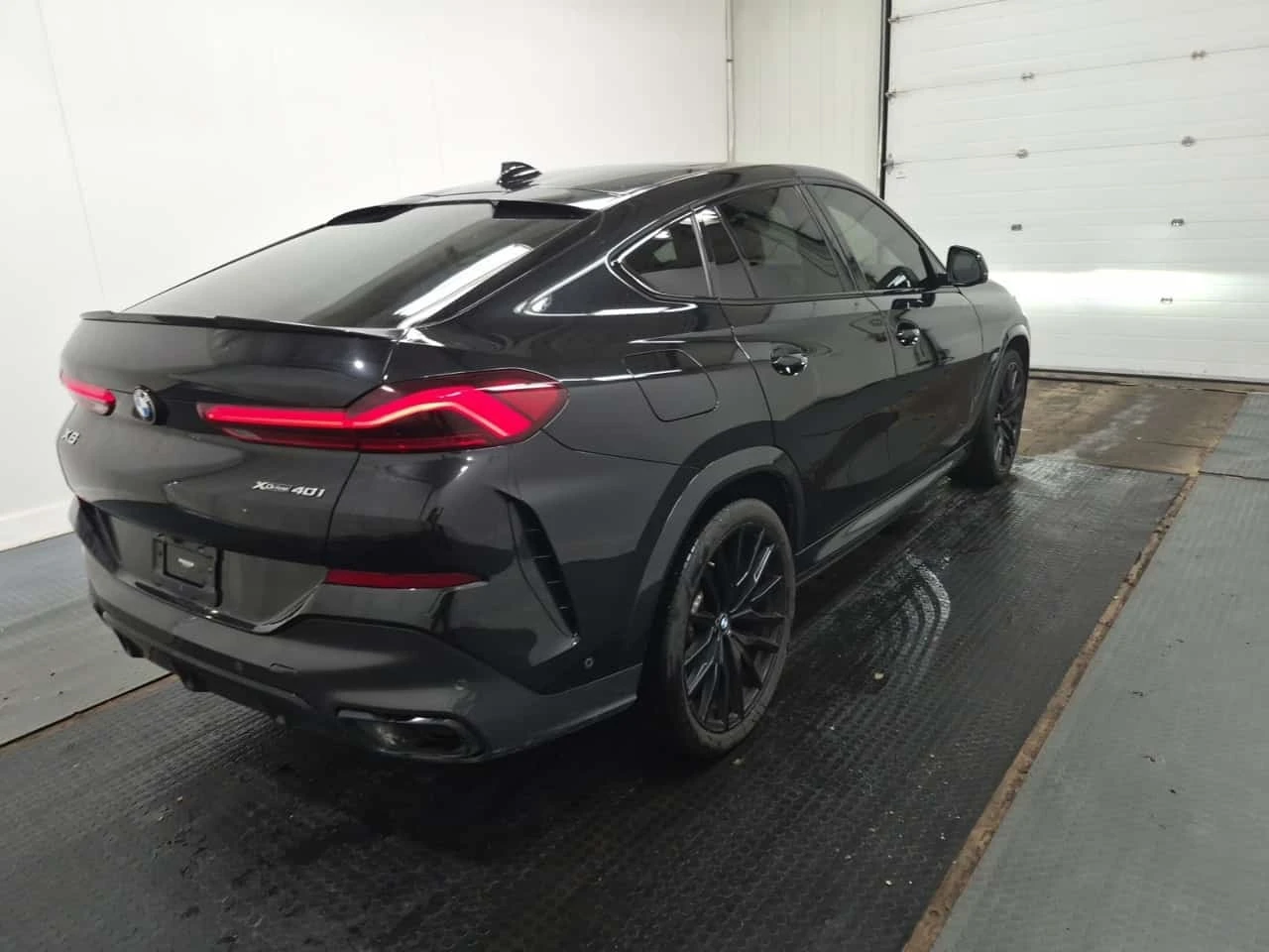 BMW X6 Sports Activity Coupe Xdrive40i  CARFAX | Mobile.bg � ����������� 2