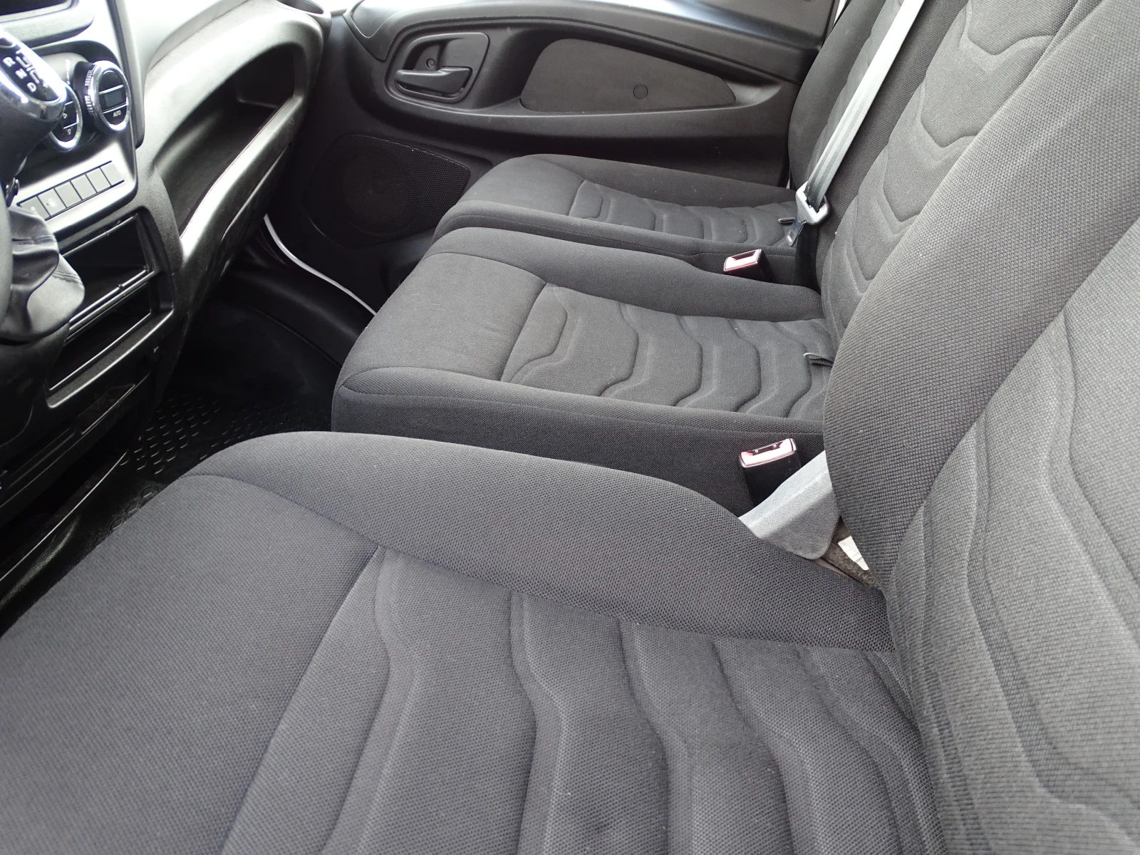 Iveco Daily 35S17 3.0HPI* * * * * * * * *  | Mobile.bg   12