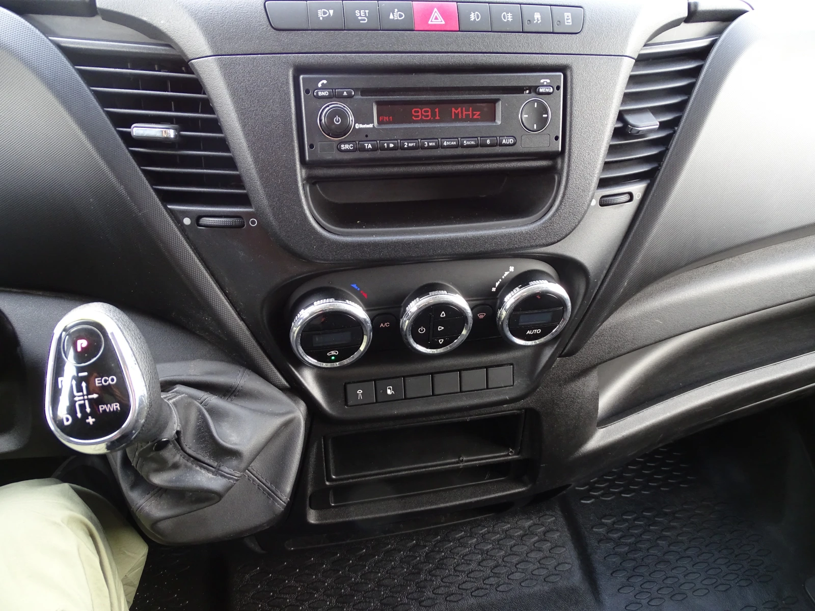 Iveco Daily 35S17 3.0HPI* * * * * * * * *  | Mobile.bg   13