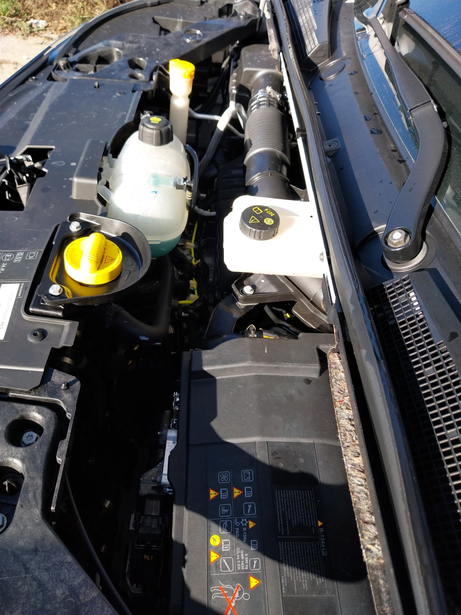 Renault Trafic 2.0DCI - изображение 10