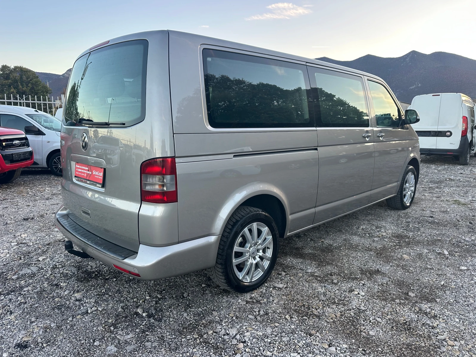 VW Caravelle 2.0TDI 140kc 4x4 LONG NAVI | Mobile.bg � ����������� 3