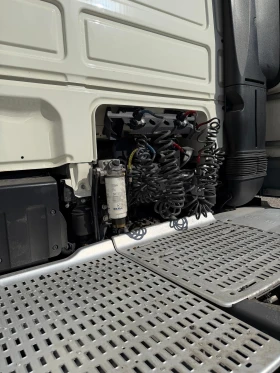Daf Hf-480, снимка 5