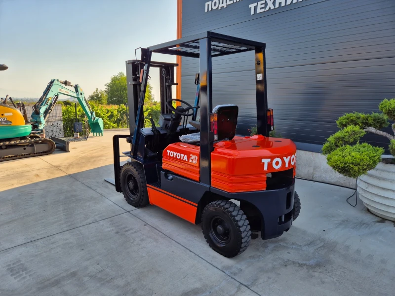 Мотокар Toyota  ПЕРФЕКТЕН / БЕЗ ЕЛЕКТРОНИКА !, снимка 3 - Индустриална техника - 49458989