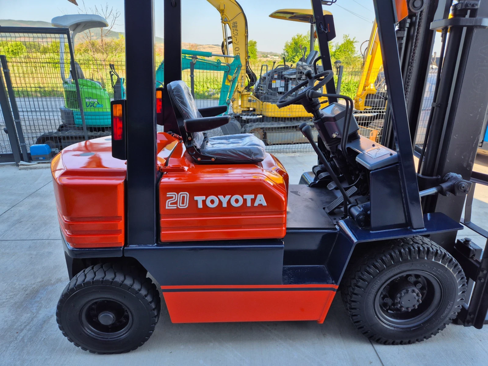  Toyota   /   ! | Mobile.bg   6