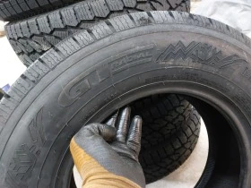 Гуми Зимни 215/70R15, снимка 4