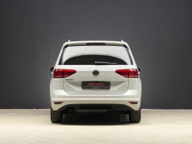 VW Touran 6+ 1/150кс/HIGHLINE / КОЖА/ KEYLESS/ДИСТРОНИК, снимка 5