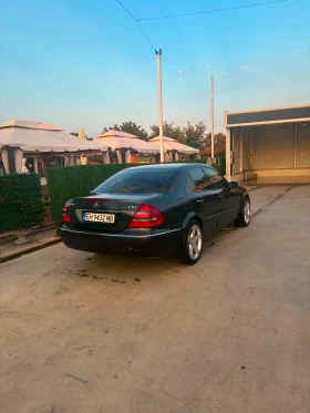 Mercedes-Benz E 270 2700, снимка 4