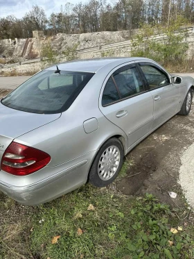 Mercedes-Benz E 270 2.7CDI, снимка 2