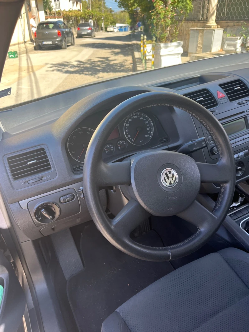 VW Golf, снимка 6 - Автомобили и джипове - 47321392