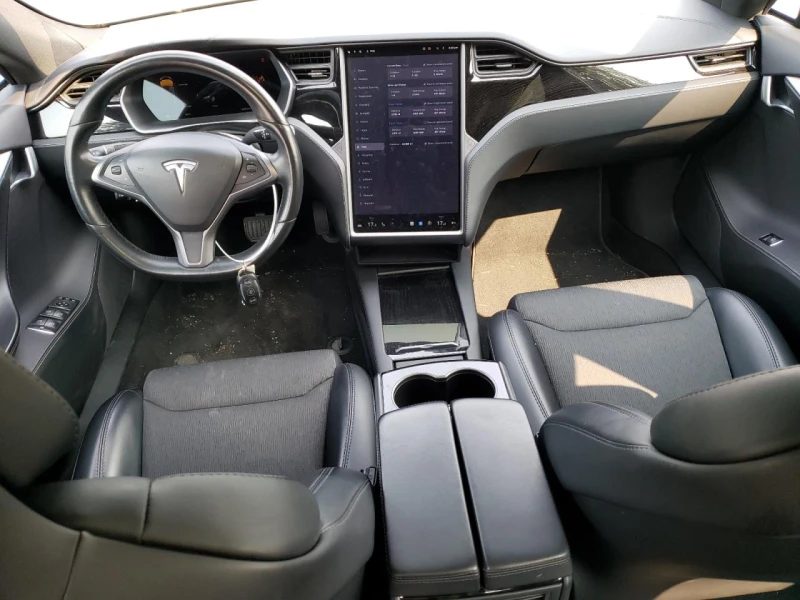 Tesla Model S 75D AWD, снимка 8 - Автомобили и джипове - 47620425