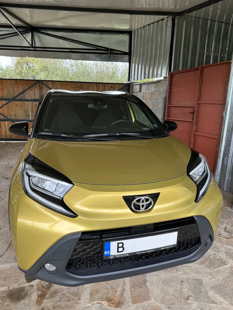 Toyota Aygo X Pulse, снимка 1 - Автомобили и джипове - 47986983