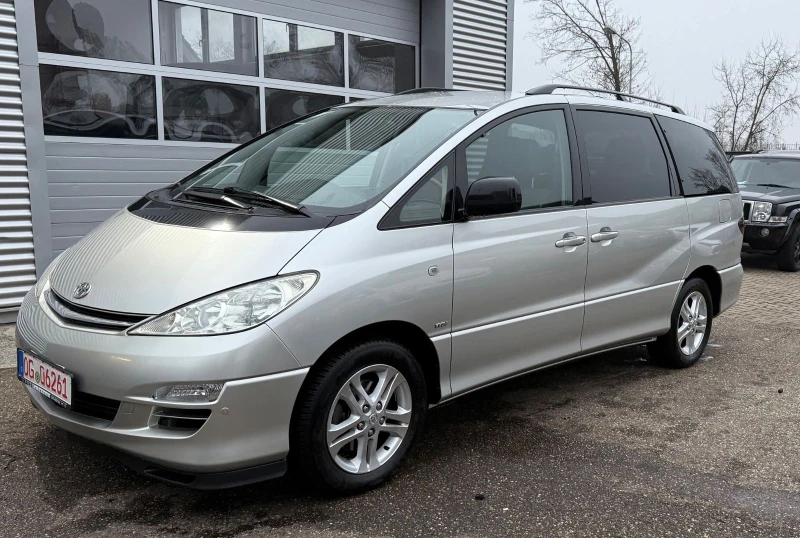 Toyota Previa 2.0 D4D, снимка 2 - Автомобили и джипове - 49568014
