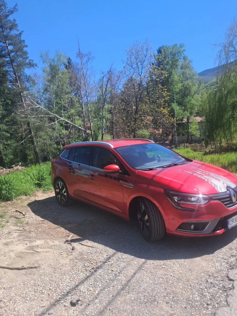Renault Megane Intense, снимка 8 - Автомобили и джипове - 52493698